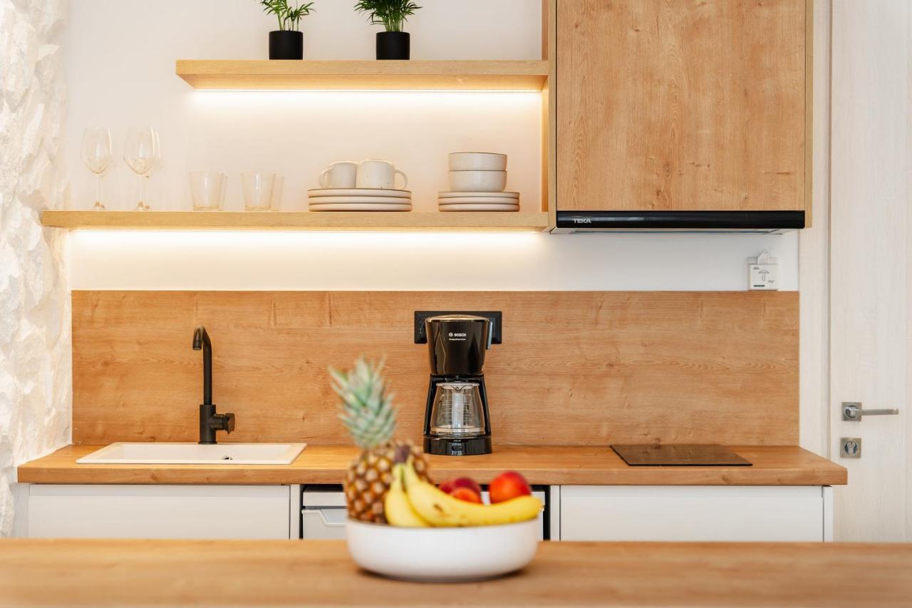 Elvirtus Suites Naxos City Eksteriør bilde